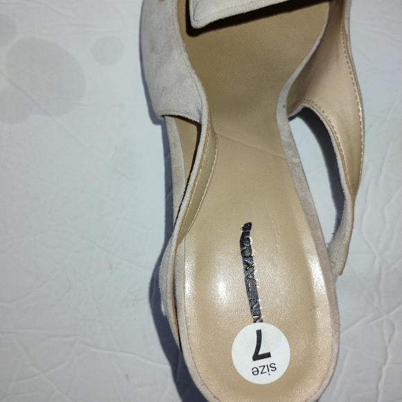 NEW Condition Ann Taylor Suede Slingback | Size 7 | Penny Loafer Style Heels - Picture 5 of 5